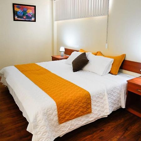 Hotel Mariscal Inn & Suite กูเอ็งกา ภายนอก รูปภาพ