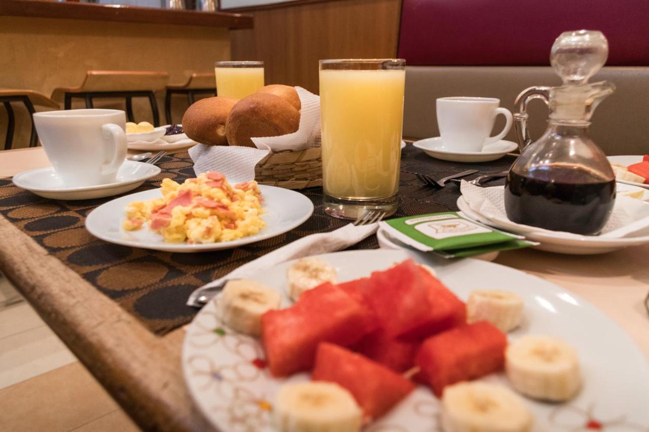 Hotel Mariscal Inn & Suite กูเอ็งกา ภายนอก รูปภาพ