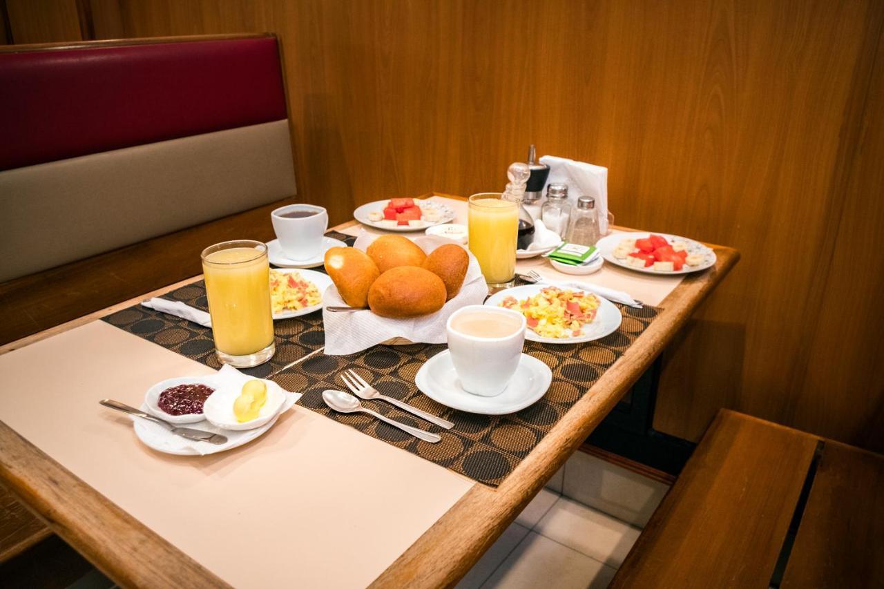 Hotel Mariscal Inn & Suite กูเอ็งกา ภายนอก รูปภาพ