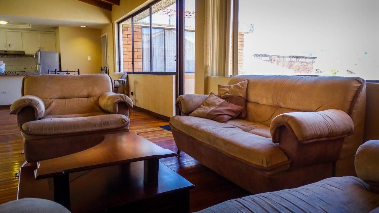 Hotel Mariscal Inn & Suite กูเอ็งกา ภายนอก รูปภาพ